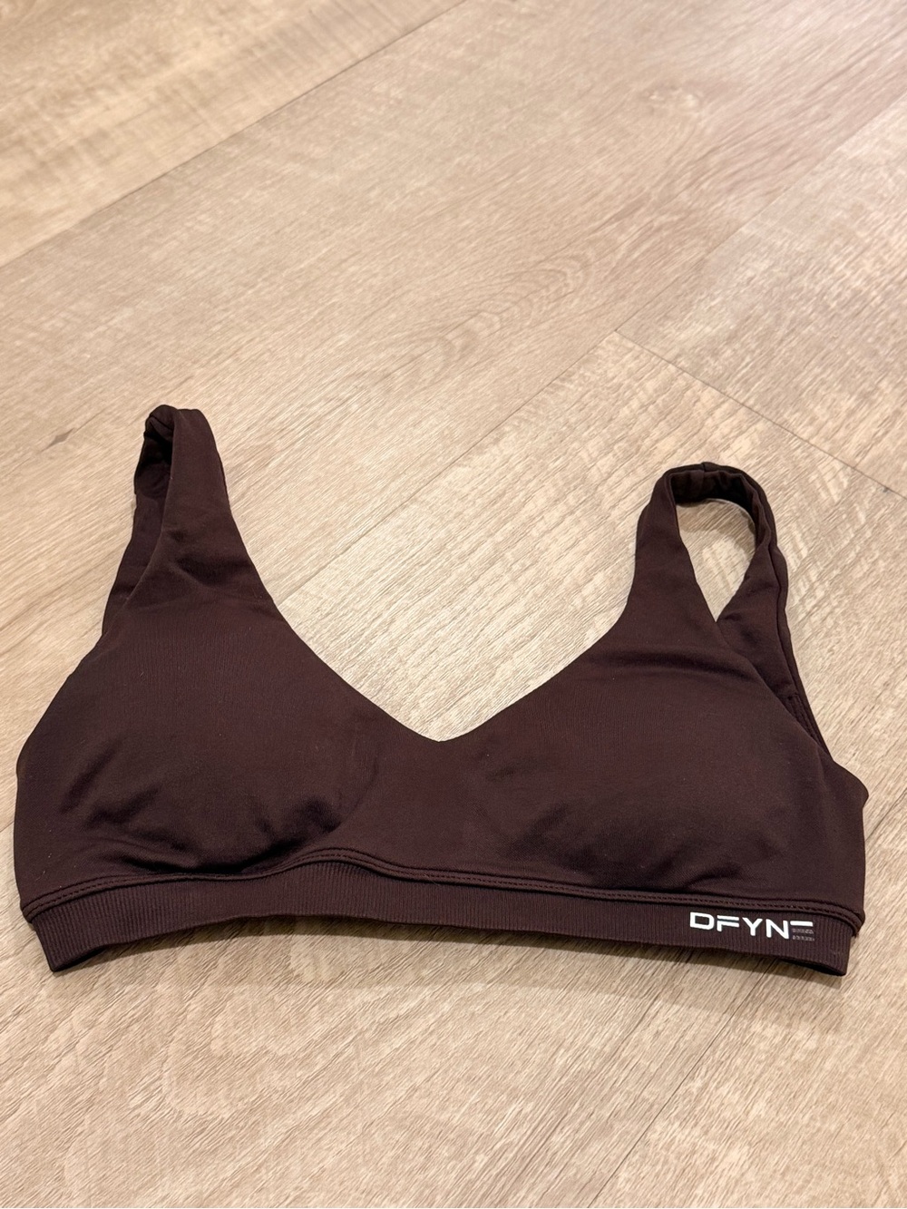 DFYNE Impact Scoop Back Sports Bra